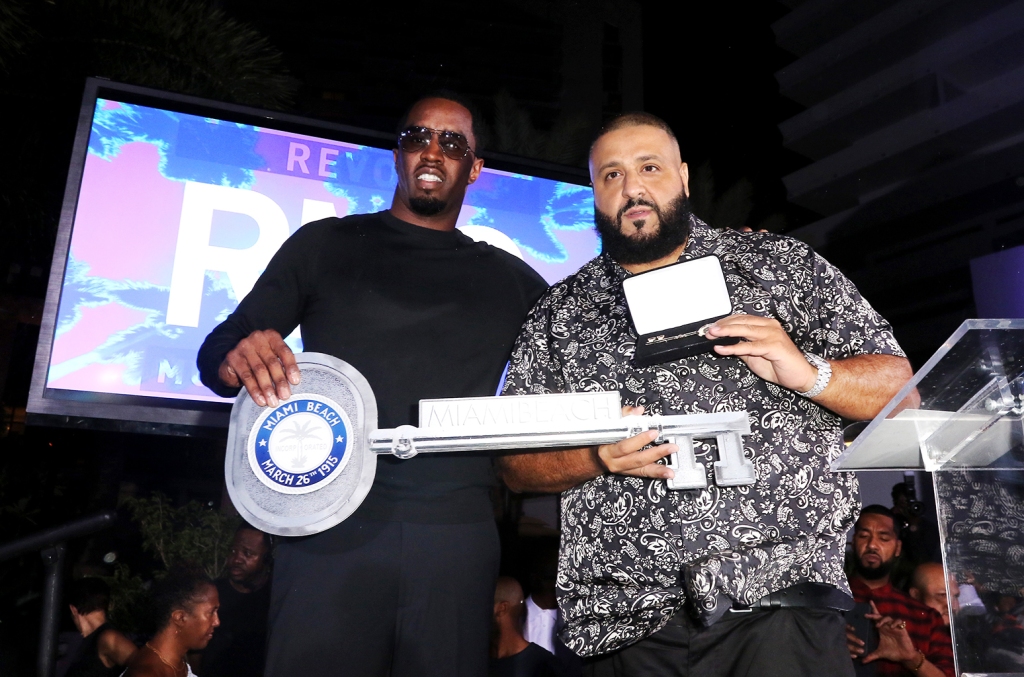 DJ Khaled благодарит Дидди за подарок на тележке для гольфа