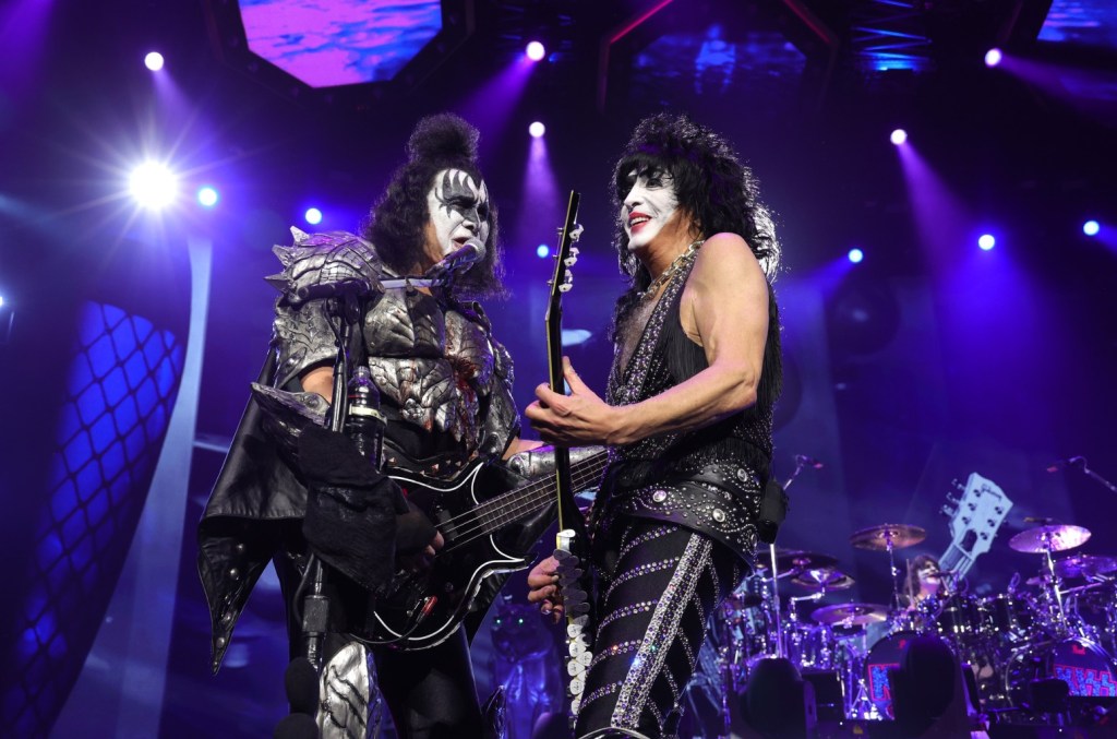 Kiss назвали дату первого показа аватара